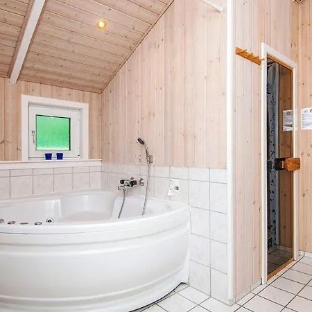 Lakeview Retreat With - By Traum Dom wakacyjny